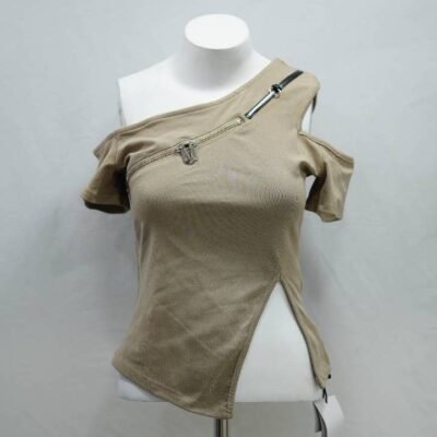 GREIGE DIAGONAL ZIP COLD SHOULDER TEE