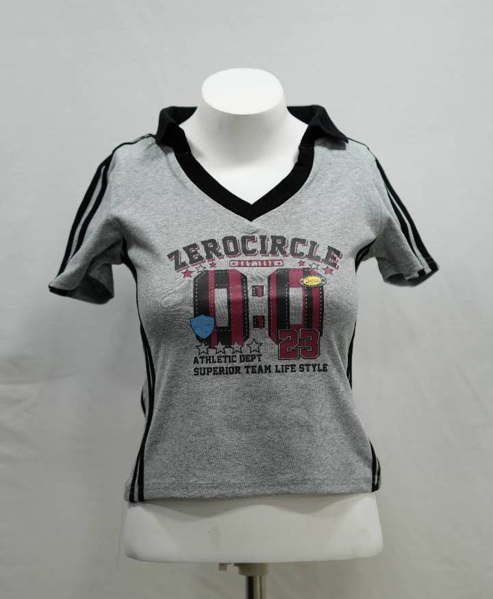 The 'Zerocircle' Collared Athletic Crop Tee in Heather Gray